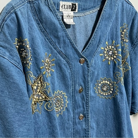 Club Z Vintage 80's Artsy Embellished Denim Short Sleeve bedazzled Denim shirt - Picture 2 of 9